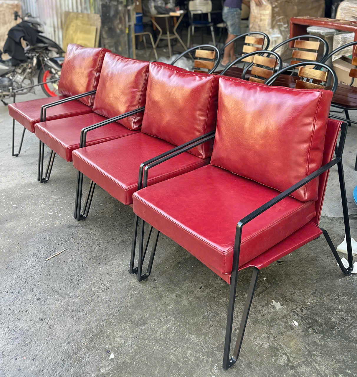 z7223847872895_87e9d13344c80fe961638646151a8cdf