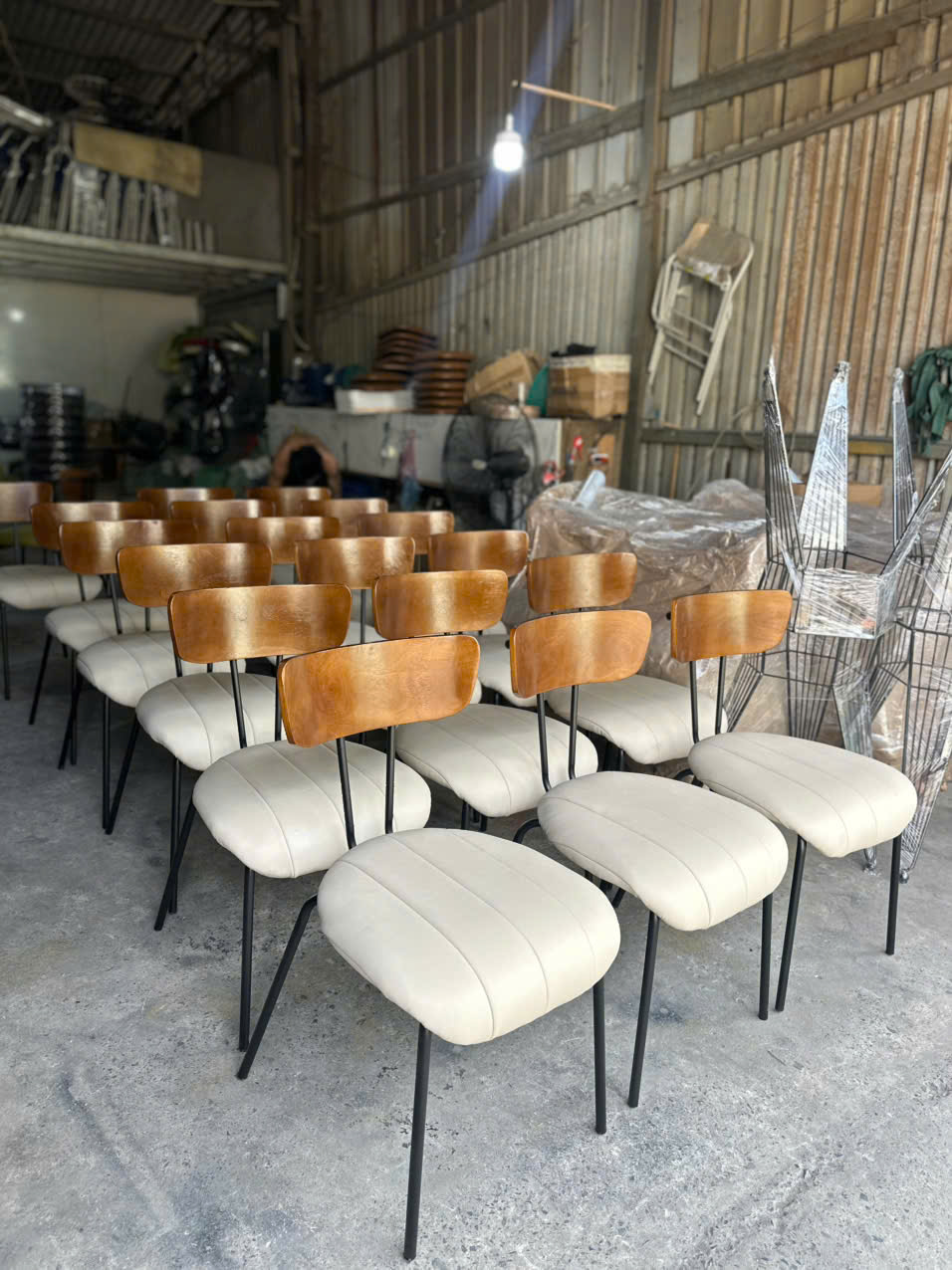 z7227384178114_ef0e6b96664d693695e21880e3780066